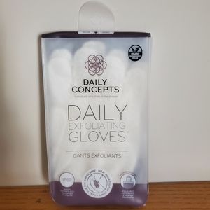 Daily Concepts Exfoliating Gloves